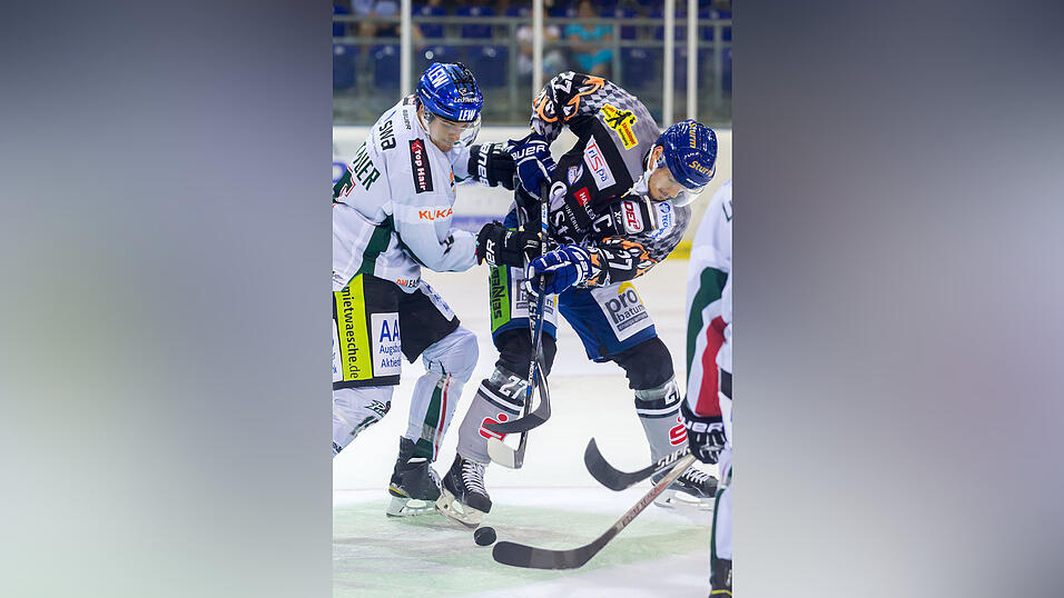 Die Tigers hielten lange gut mit, mussten sich am Ende aber trotzdem mit 1:5 geschlagen geben. (Fotos: Harry Schindler) Die Tigers hielten lange gut mit, mussten sich am Ende aber trotzdem mit 1:5 geschlagen geben. (Fotos: Harry Schindler)