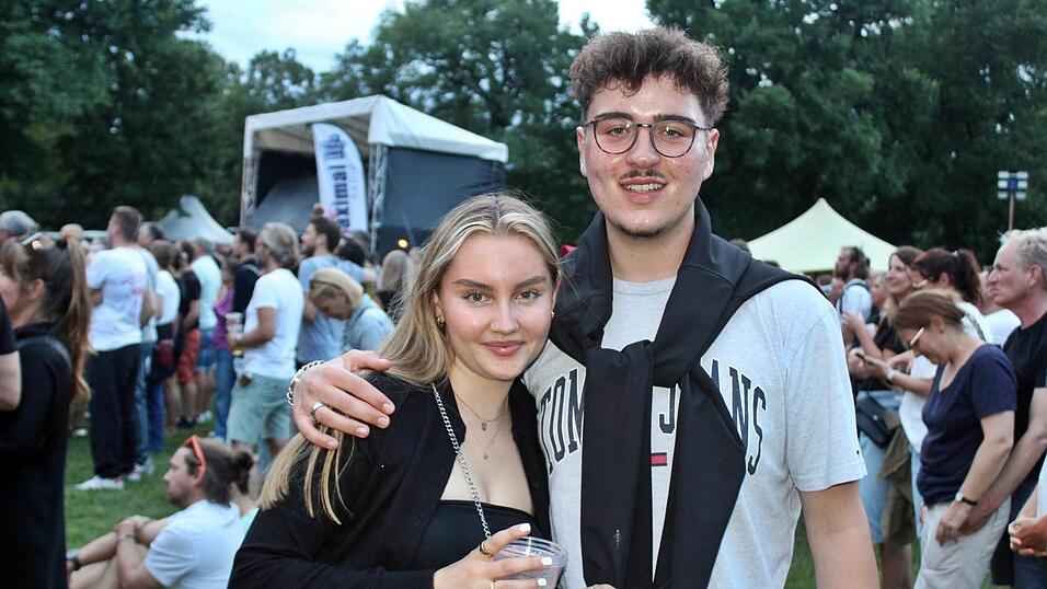 Fotos des&nbsp;ersten Open-Air-Abends auf der Ringelstecherwiese.&nbsp;