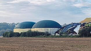 Zu den bestehenden Gasballonen in Exing wird ein weiterer hinzukommen, wurde am Donnerstag im Markrat bekannt. Zu den bestehenden Gasballonen in Exing wird ein weiterer hinzukommen, wurde am Donnerstag im Markrat bekannt.