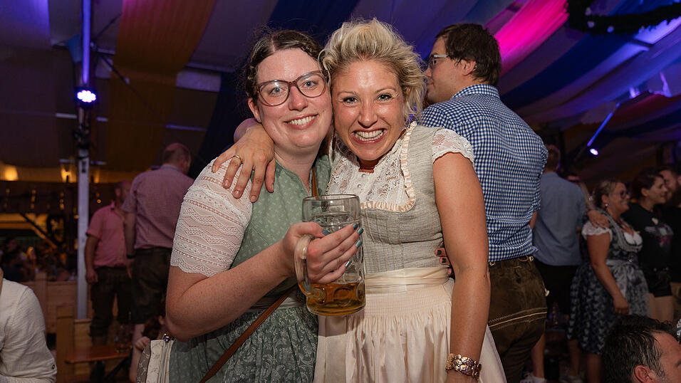 Die Partybilder vom Samstg, 19. August 2023, aus dem Festzelt Reisinger. Die Partybilder vom Samstg, 19. August 2023, aus dem Festzelt Reisinger.