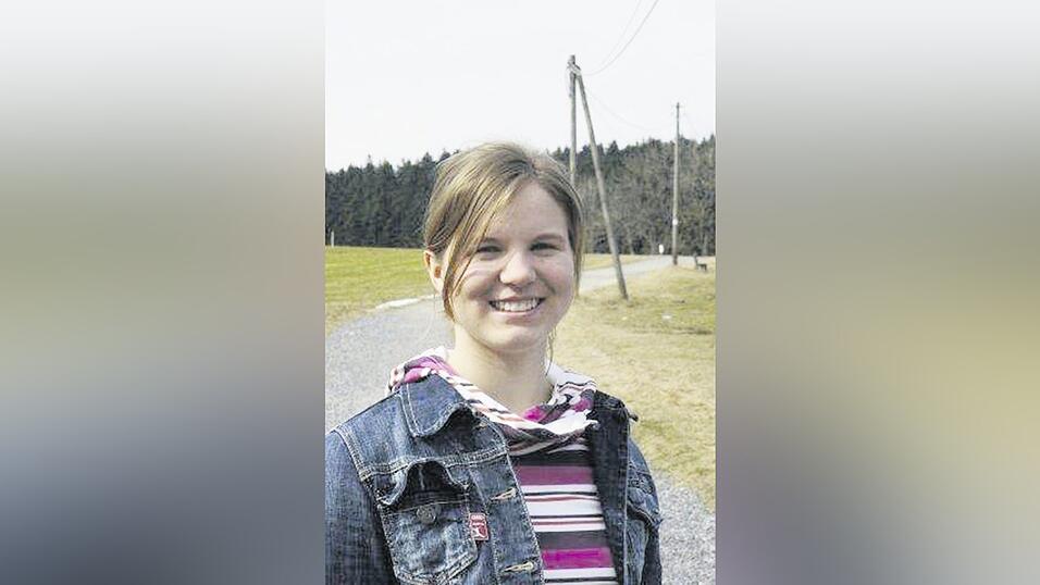 Cristina Starke (16) Cristina Starke (16)