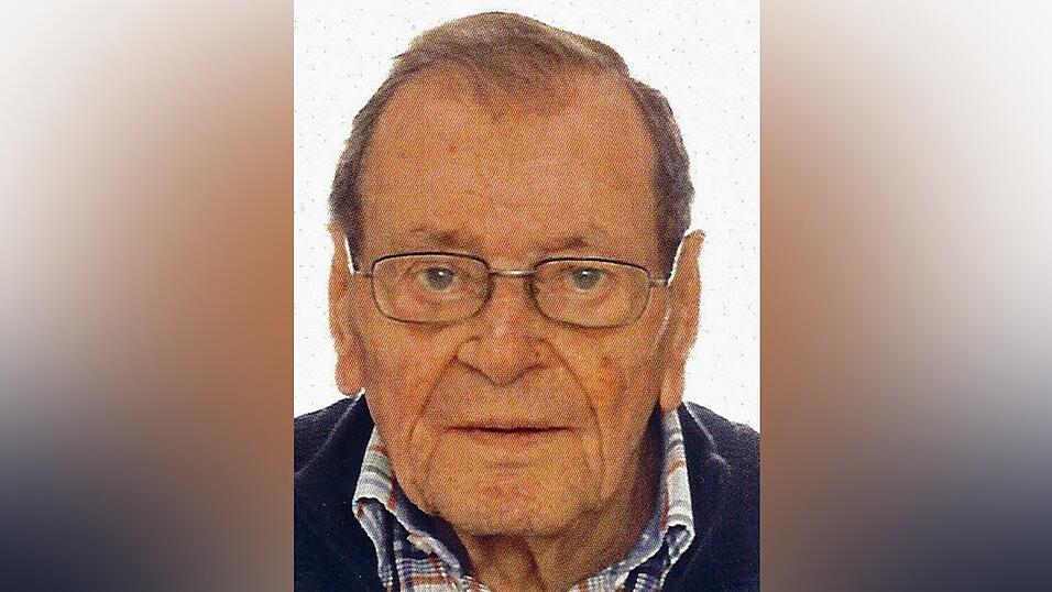 Heinz Mühlbauer starb im Alter von 77 Jahren. Heinz Mühlbauer starb im Alter von 77 Jahren.