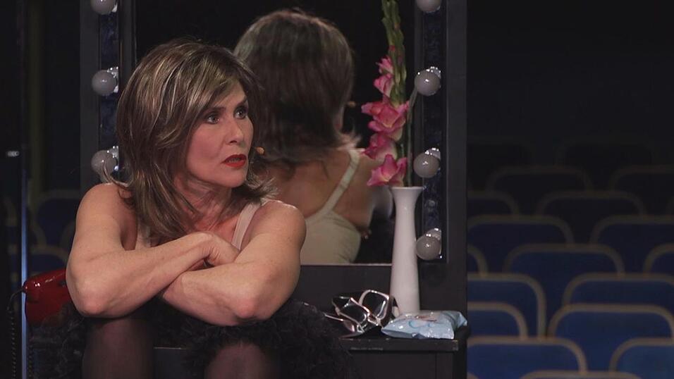 Antonia Reidel als Gnädige Frau in Jean Genets 'Die Zofen' - die Studioproduktion wird auch wieder zu sehen sein. Antonia Reidel als Gnädige Frau in Jean Genets 'Die Zofen' - die Studioproduktion wird auch wieder zu sehen sein.