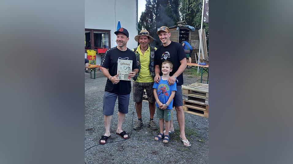 So lief das Mofarennen der Motorradfreunde Adlkofen: So lief das Mofarennen der Motorradfreunde Adlkofen: