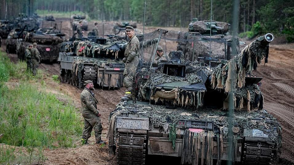 Panzerbrigade 45 bei einer &Uuml;bung in Litauen