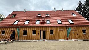 Vier Wohneinheiten bietet das neue Forsthaus in Wörnbrunn.