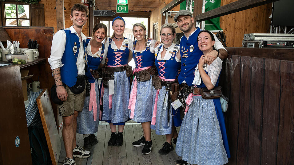 Die Partybilder vom Sonntag, 10. August, aus dem Festzelt Wenisch. Die Partybilder vom Sonntag, 10. August, aus dem Festzelt Wenisch.