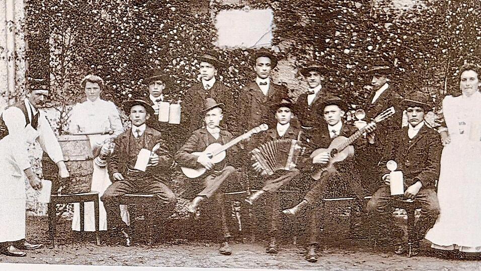 Wirtshausleben im Gasthaus Stangerl zwischen den beiden Weltkriegen. Wie es fr&uuml;her einmal war, das erz&auml;hlt Wirt Jakob Wolf.
