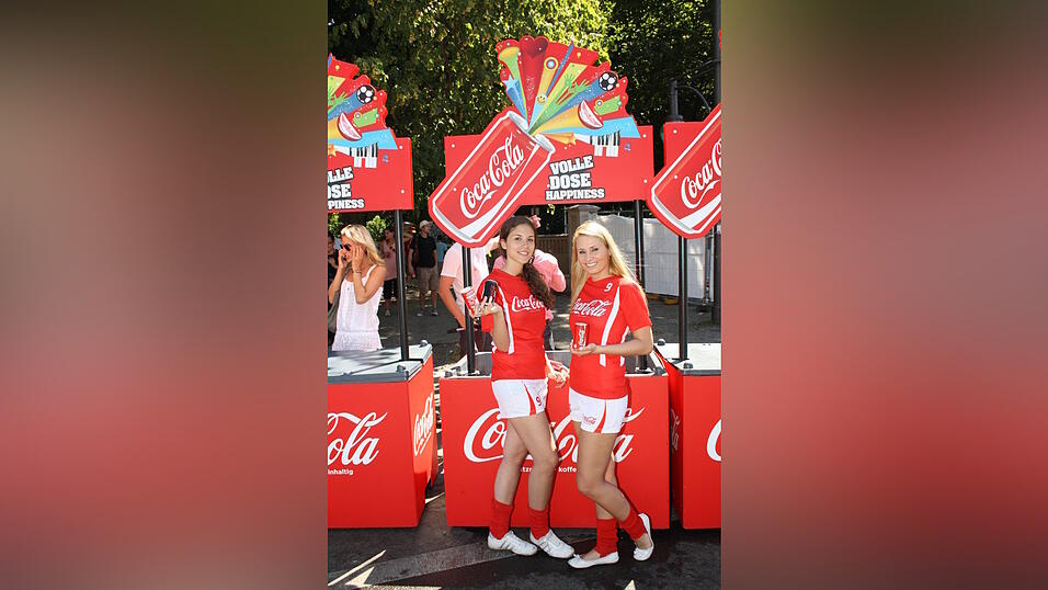 Christian Fertl war am Sonntag auf der Fanmeile in Berlin und erlebte dort das Achtelfinale gegen England auf Gro&szlig;leinwand.