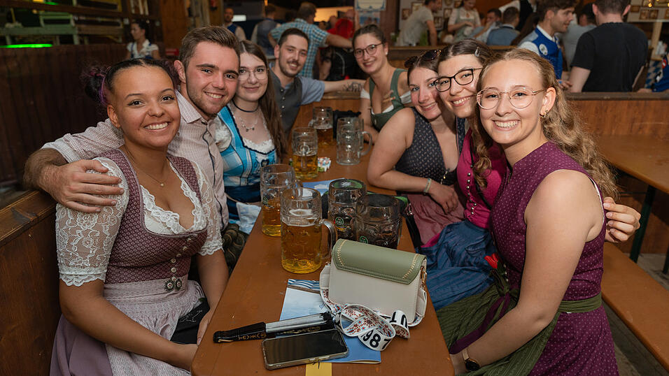 Die Partybilder vom Montag, 21. August 2023, aus dem Festzelt Wenisch. Die Partybilder vom Montag, 21. August 2023, aus dem Festzelt Wenisch.