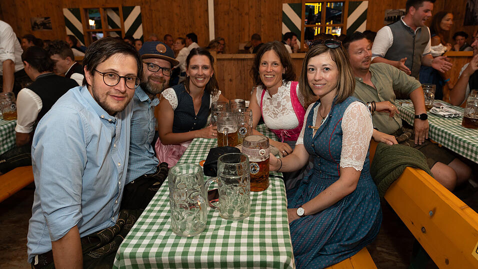 Die Partybilder vom Samstag, 17. August, aus dem Festzelt Weckmann. Die Partybilder vom Samstag, 17. August, aus dem Festzelt Weckmann.