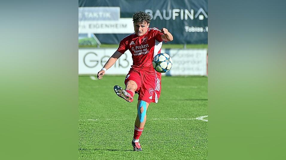 Luca Kapfenberger h&auml;tte den TSV Seebach im Topspiel gegen Lam in F&uuml;hrung schie&szlig;en k&ouml;nnen, vergab aber zwei M&ouml;glichkeiten.