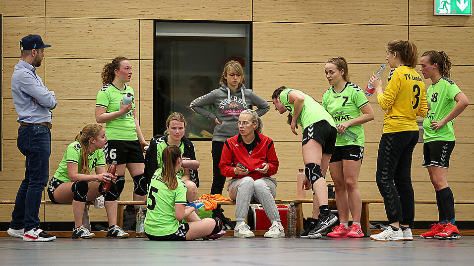 Der kleine Kader machte sich gegen den TV Alt&ouml;tting II bemerkbar, denn die Landauer Handballerinnen konnten ihren Vier-Tore-Vorsprung nicht verteidigen und mussten sich mit einer Punkteteilung zufriedengeben.