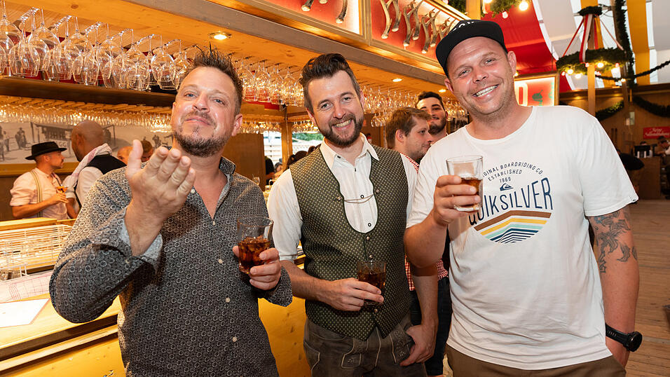 Die Partybilder vom Freitag, 16. August 2024, aus dem Festzelt Kr&ouml;nner.