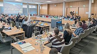 Einstimmig haben die Regensburger Kreisr&auml;te am Donnerstag den Haushalt 2026 beschlossen.