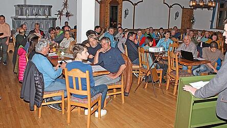 Viele Rudelzhausener kamen zur Bürgerversammlung.