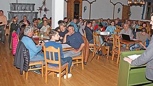 Viele Rudelzhausener kamen zur Bürgerversammlung.