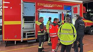 Rund 180 Einsatzkr&auml;fte suchen im Mai nach zwei vermissten Kindern in Bischofsmais.