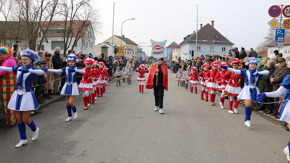 Beim Bogener Faschingsumzug war einiges geboten.