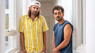 Lef Dutti (r., Fabian Frischmann) und George Urkwell (Michael Huber) von Dicht & Ergreifend Lef Dutti (r., Fabian Frischmann) und George Urkwell (Michael Huber) von Dicht & Ergreifend