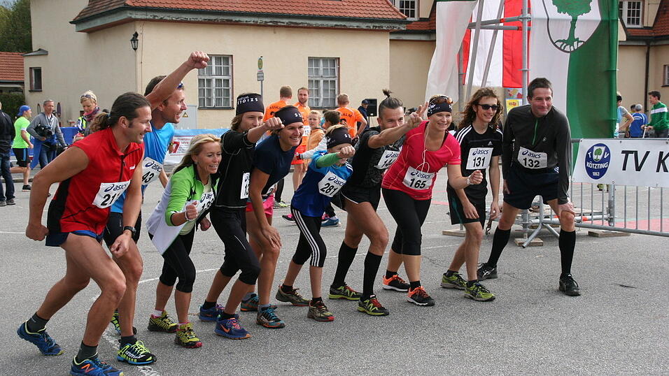 Insgesamt 285 Athleten gingen beim 3. Internationalen Kaitersberglauf an den Start. (Foto: rr)