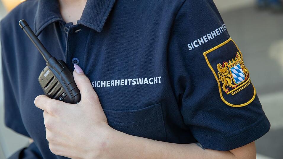 Die bayerische Sicherheitswacht soll weiter wachsen. (Archivbild) Die bayerische Sicherheitswacht soll weiter wachsen. (Archivbild)