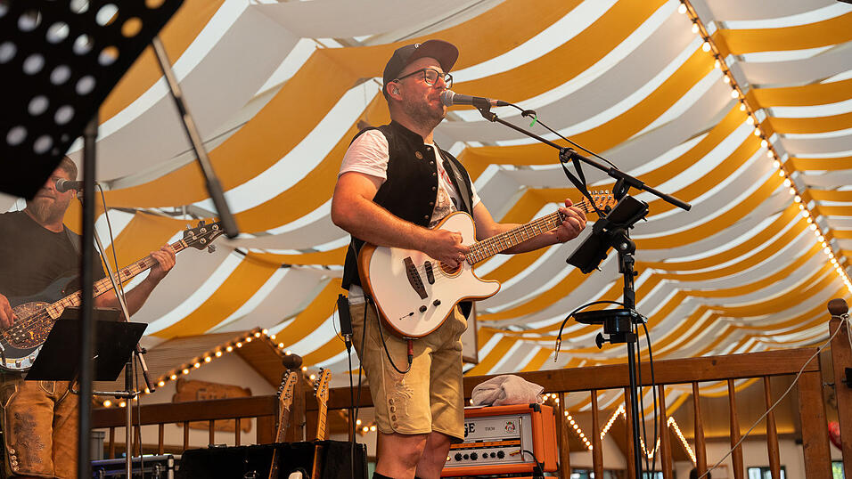 Die Partybilder vom Samstag, 12. August 2023, aus dem Festzelt Nothaft. Die Partybilder vom Samstag, 12. August 2023, aus dem Festzelt Nothaft.