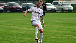 Auf Jonas Go&szlig; muss Vilzing verzichten. Er muss eine Gelbsperre absitzen.