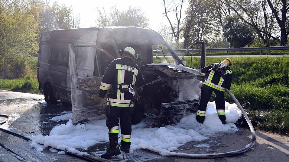 Ein technischer Defekt war die Ursache für den Brand des Sprinters.