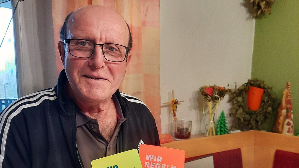 Hubert Schmidt erz&auml;hlt aus seinem Leben als Schiedsrichter.