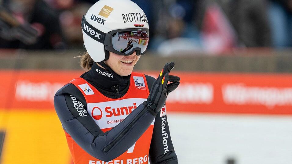 Agnes Reisch sieht noch viel Potenzial beim Zuschauerzuspruch im Frauen-Skispringen.