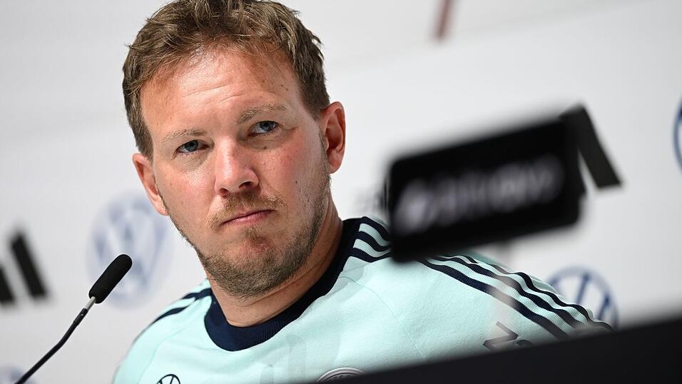 Bundestrainer Julian Nagelsmann will bei Neuer kein Risiko eingehen. Bundestrainer Julian Nagelsmann will bei Neuer kein Risiko eingehen.
