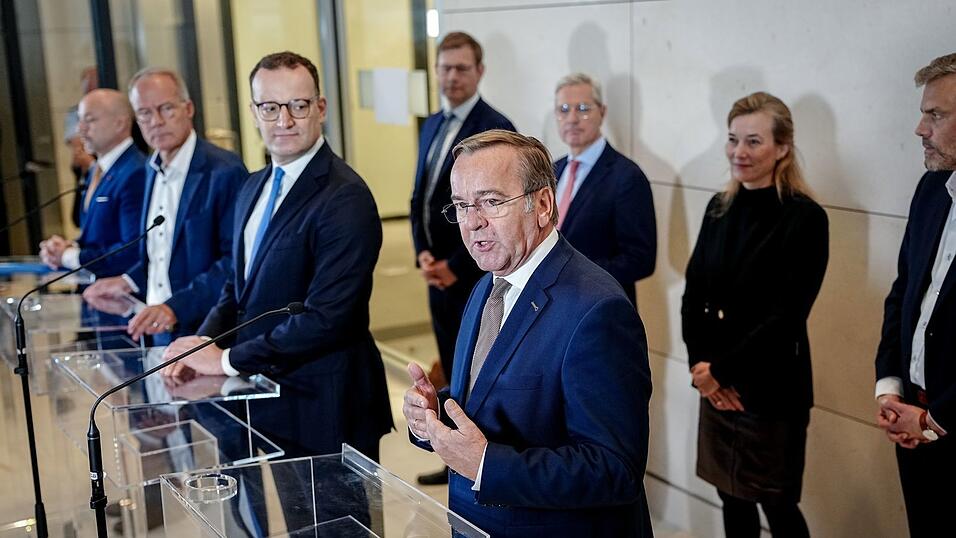 Es gibt eine Enigung im Streit um die Wehrdienst-Reform.