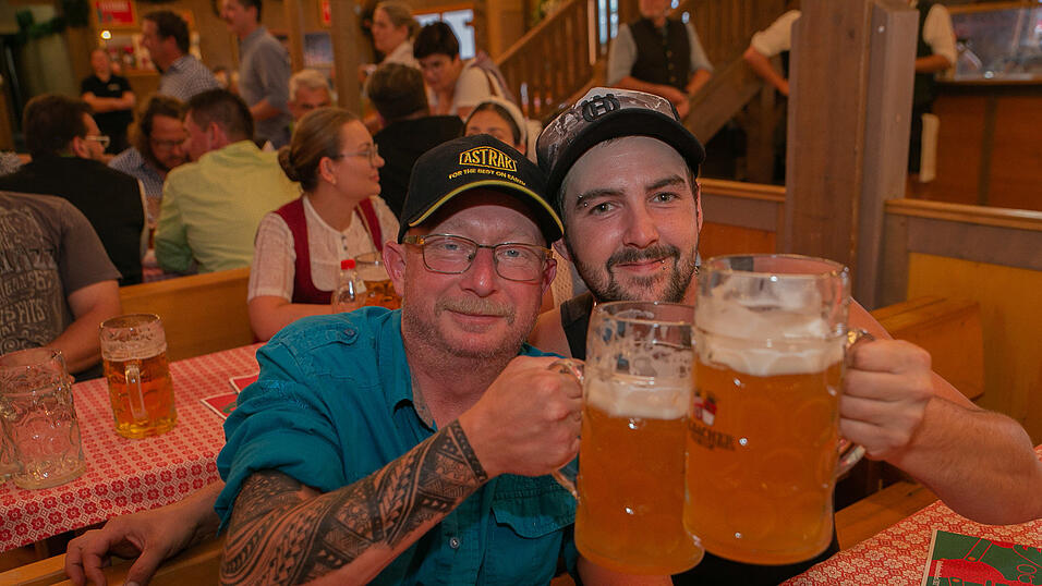 Die Partybilder von Mittwoch, 17. August 2022, aus dem Festzelt Krönner.