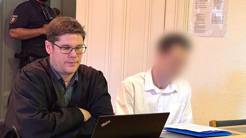 Der Mann wurde zu einer Freiheitsstrafe von zehn Monaten, ausgesetzt zur Bewährung, verurteilt (Archivbild). Der Mann wurde zu einer Freiheitsstrafe von zehn Monaten, ausgesetzt zur Bewährung, verurteilt (Archivbild).