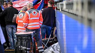Das Spiel in Heidenheim wird von einem medizinischen Notfall überschattet.