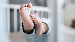 Die Geburtenrate lag im vergangenen Jahr bei 1,32 Kindern je Frau. (Symbolbild)