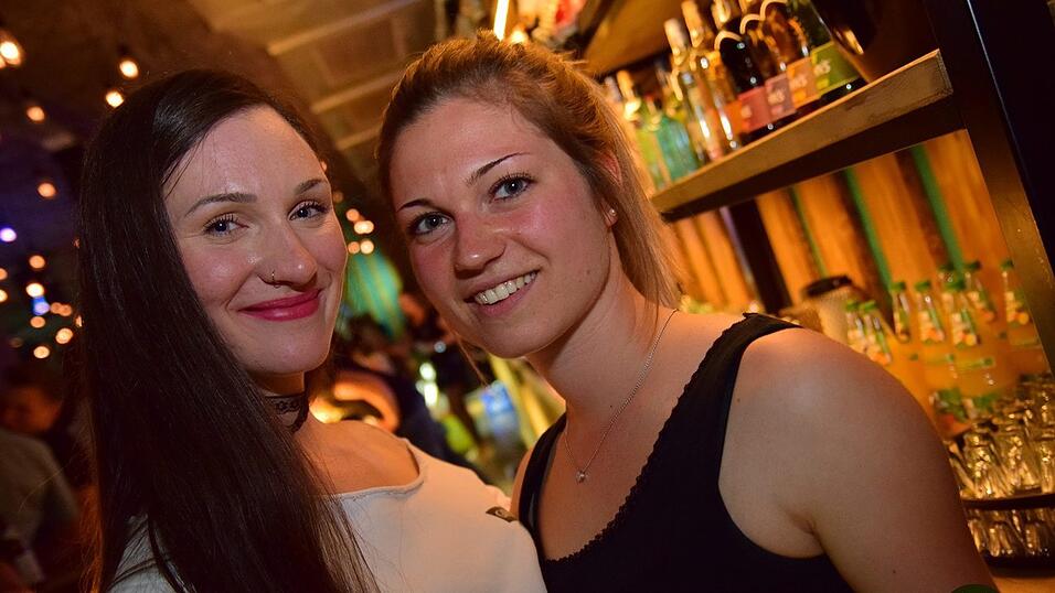 'Hoch die Hände, Wochenende' - so 'Wuid' wurde gefeiert in Straubing. 'Hoch die Hände, Wochenende' - so 'Wuid' wurde gefeiert in Straubing.