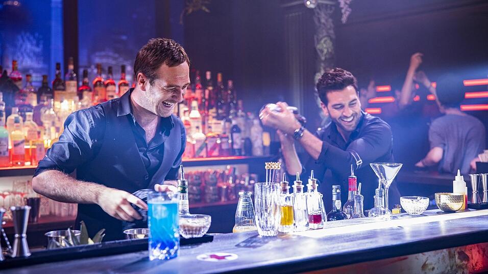 Frederick Lau (links) als Renzo und Elyas M'Barek als Milo Frederick Lau (links) als Renzo und Elyas M'Barek als Milo