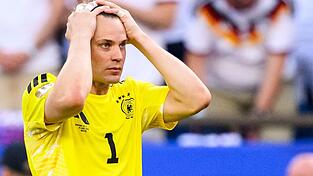 Manuel Neuer bedauert die WM-Enttäuschung und bedankt sich bei den Fans. Manuel Neuer bedauert die WM-Enttäuschung und bedankt sich bei den Fans.