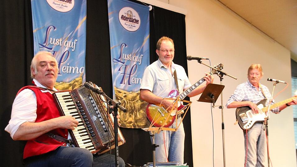 Spielten z&uuml;nftig auf: Edi Schie&szlig;l, Jakob Wolf und Helmut Macht (von links).