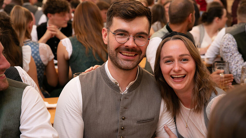 Die Partybilder vom Samstag, 16. August, aus dem Festzelt Nothaft. Die Partybilder vom Samstag, 16. August, aus dem Festzelt Nothaft.