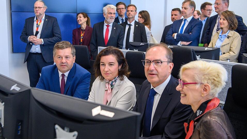 In Cochstedt sollen neue Technologien zur Erkennung und Abwehr von Drohnen erprobt werden. In Cochstedt sollen neue Technologien zur Erkennung und Abwehr von Drohnen erprobt werden.