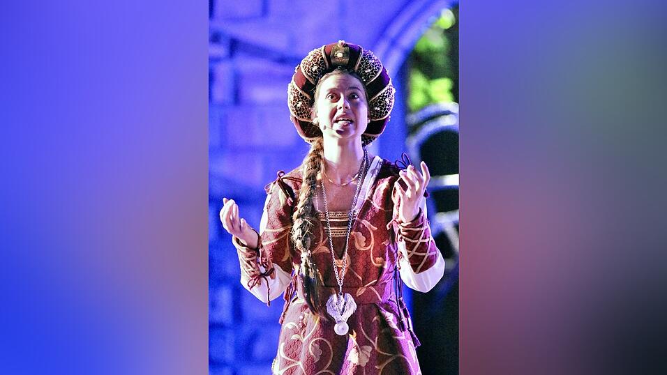 Eindr&uuml;cke von der Gruppe 'blau', die am Freitagabend die Drachenstich-Premiere gespielt hat.