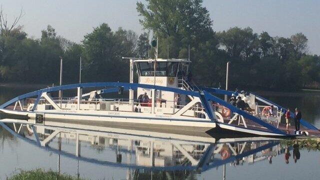 Ab Freitag, 7. Februar, nimmt die Donaufähre 'Posching' den Betrieb wieder auf. Ab Freitag, 7. Februar, nimmt die Donaufähre 'Posching' den Betrieb wieder auf.