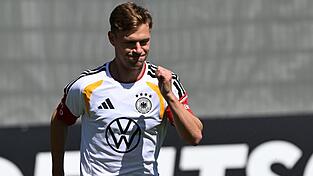 DFB-Kapitän Joshua Kimmich trainiert im Camp der Nationalmannschaft. DFB-Kapitän Joshua Kimmich trainiert im Camp der Nationalmannschaft.