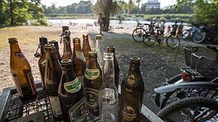 Betrunken Auto zu fahren, ist gefährlich und verboten. Eine Straftat begeht auch jeder, der mit zu viel Alkohol im Blut auf dem Rad unterwegs ist. Wen die Polizei dabei erwischt, der muss zur MPU. Was heißt das?