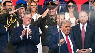 Ranghohe Pentagon-Vertreter sprechen in Kiew mit der ukrainischen Führung über die Lage. (Archivbild) Ranghohe Pentagon-Vertreter sprechen in Kiew mit der ukrainischen Führung über die Lage. (Archivbild)