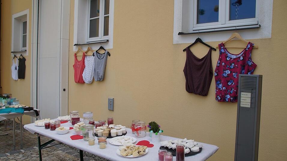 KLJB Laberweinting lud zum Eine-Welt-Café KLJB Laberweinting lud zum Eine-Welt-Café