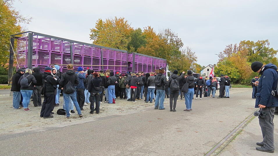 Die Demo in Geiselh&ouml;ring verlief ruhig.